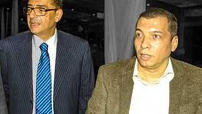 نجوم الرياضة والاعلام يشيعون جثمان والدة أسامة خليل رئيس نادي غزل المحلة