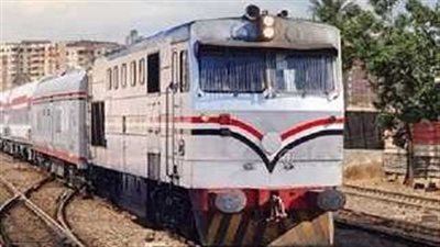 بالاسم.. مصرع شاب في حادث على شريط السكة الحديد فى كوم أمبو