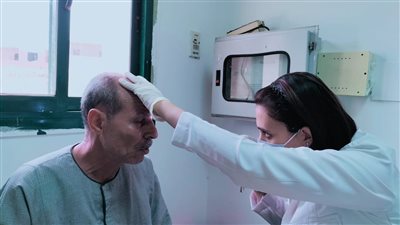 الكشف الطبي على 2234 مجانا من أهالي قرية كفر الفرعونية بمركز أشمون