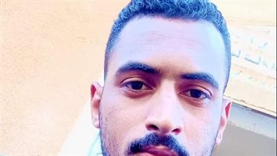 مدير سلسلة مطاعم شهيرة المتهم بدهس عامل بكمبوند مدينتي يسلم نفسه للشرطة