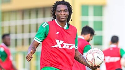 موبولولو يعود لهجوم الاتحاد أمام ذئاب الجبل