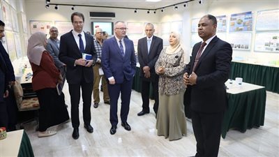 سفير التشيك يزور المركز القومي للبحوث 	