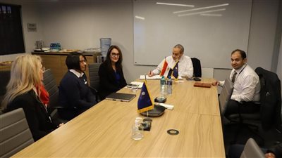 رئيس هيئة الدواء المصرية يزور شركة أفريجين للمستحضرات الحيوية واللقاحات