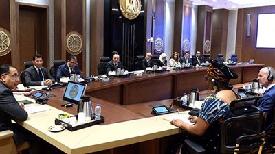 رئيس الوزراء يلتقي الأمين العام لمنظمة مؤتمر وزراء الشباب والرياضة للدول الناطقة بالفرنسية