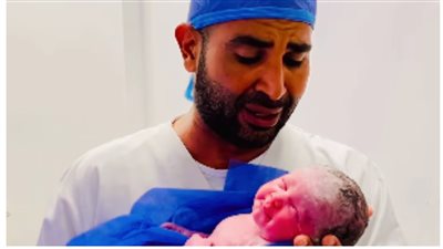 أحمد سعد يرزق بمولودته الثانية (فيديو)