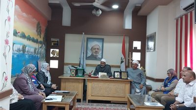 اجتماع مشترك بين التعليم والأزهر والصحة والقومي للسكان لمواجهة التسرب التعليمي بمطروح