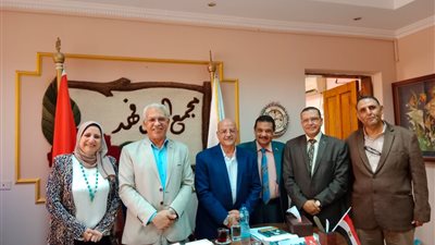 مدير تعليم القاهرة يتابع امتحانات الدور الثاني بمجمع الملك فهد بمدينة نصر.. صور