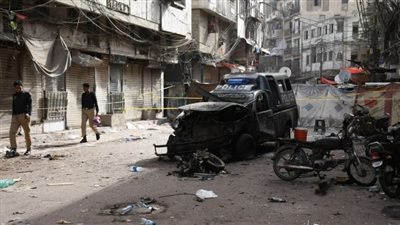مقتل 2 وإصابة عدة أشخاص في انفجار في بيشاور في باكستان