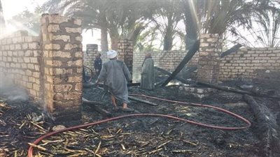 بالأسماء.. إصابة 5 أفراد من أسرة واحدة في حريق هائل بسوهاج
