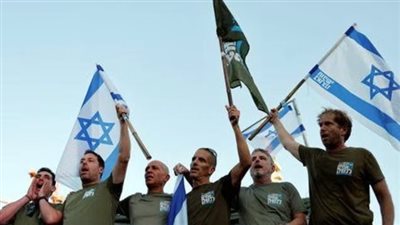 مئات من جنود الاحتياط الإسرائيليين يهددون برفض الخدمة إذا أقرت التعديلات القضائية