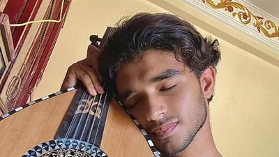 بعد عودته عن قرار الاعتزال.. خالد الفايد: متعقدوش البنات في لبس الحجاب