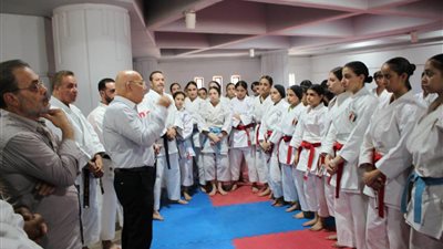 الدهراوي فى تدريب منتخب شباب الكاراتيه قبل بطولة إفريقيا ويجتمع مع المدربين