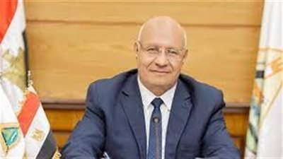 لماذا كرمت جامعة بنها مدير عام أمانة مجالس الجامعة؟