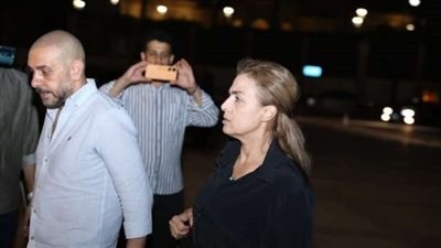 إدوارد وسيمون في عزاء والد مي كساب (صور)