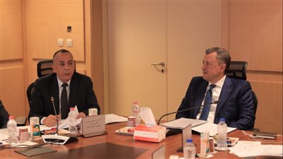 وزير السياحة والآثار يترأس اجتماع مجلس إدارة المجلس الأعلى للآثار