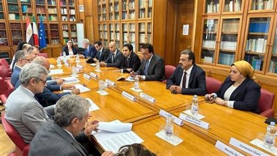 وزير الصحة يبحث مع نظيره الإيطالي دعم التعاون بين البلدين