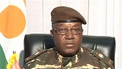 قادة انقلاب النيجر يعلنون حل الحكومة وتنصيب تياني حاكما للبلاد