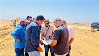 وزير الإسكان يتابع معدلات تنفيذ المشروعات الجارية بالمرحلة العاجلة بمدينة 