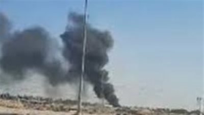 الدفع بعدد 4 سيارات إطفاء للسيطرة على مخزن وقود بالتجمع 