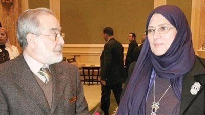 يسرا تنعي عبد الله حسن يوسف.. وتدعو لوالديه بالصبر