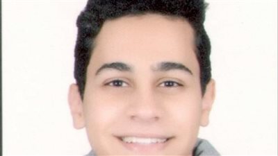 محافظ بورسعيد يهنئ الطالب مروان أحمد العاشر على الجمهورية بالثانوية العامة