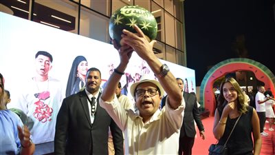 استعراضات ومجسمات 