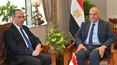 تفاصيل إنشاء محطات مياه وسدود بأيادي مصرية في جنوب السودان