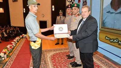 القوات المسلحة تحتفل بتخريج الدفعة رقم (2) فنيين للعمل بالسكة الحديد