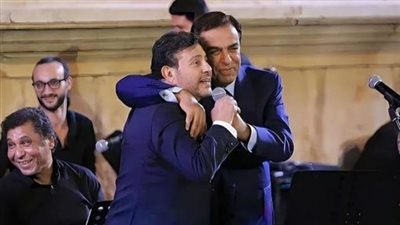 موقف محرج.. جورج قرداحي يخطئ في اسم هاني شاكر (فيديو)