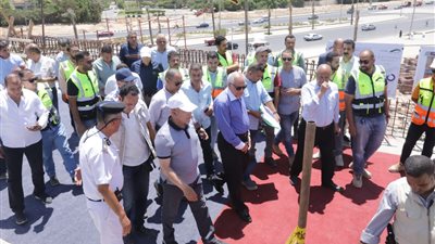 وزير النقل يتفقد مواقع مشروع تطوير الطريق الدائري بالقاهرة الكبري