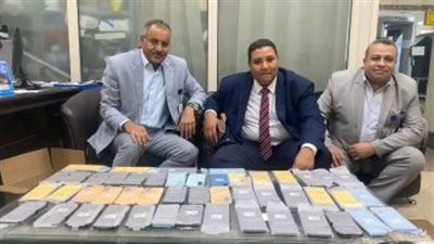 رجال الجمارك يكشفون طرق التهريب الحديثة بمطاري سوهاج والغردقة 