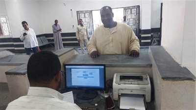 محافظ أسوان: بدء التشغيل التجريبى لـ31 مجمع خدمى بالقرى المدرجة بالمبادرة الرئاسية