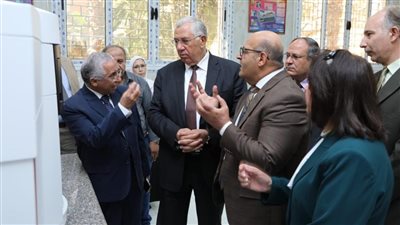 وزير الزراعة يشهد تجربة عملية لحصر مساحات الأرز بالقمر الصناعي (صور)