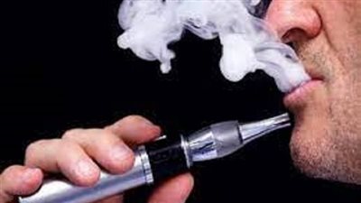 «الصحة» تحذر من السجائر الإلكترونية: لا تساعد في الإقلاع عن التدخين