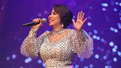 أول رد لـ شيرين عبد الوهاب بعد شائعات انتحارها