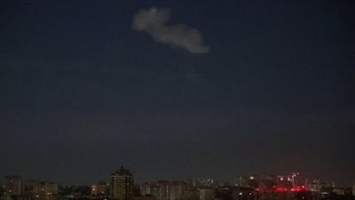 مسؤولون: روسيا تهاجم غرب أوكرانيا بالصواريخ ومقتل طفل في الثامنة