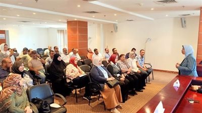 ندوة عن التأمين الصحي وحملة حقوقك وواجباتك في العمل ببورسعيد