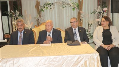 نقيب المعلمين.. يفتتح الدورة التدريبية الـ 82 حول أساليب التفكير والدراسات المستقبلية 