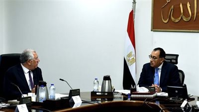 رئيس الوزراء يتابع مع وزير الزراعة جهود تنمية الثروة الحيوانية