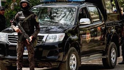 بسبب خلافات بينهما.. شخص يمزق جسد عامل وسط الشارع ببولاق الدكرور 