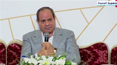 السيسي عن أزمة انقطاع الكهرباء: نبيع الوقود للمواطن بالجنيه ونشتريه بالدولار (فيديو)