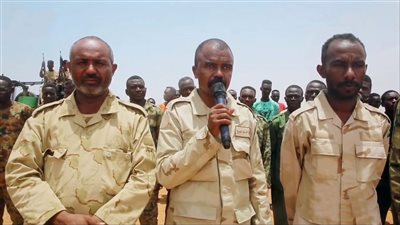 تاريخ الانشقاق بين قوات الدعم السريع والجيش السوداني