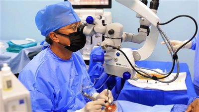 284 جراحات عيون بالمجان للأسر الأولى بالرعاية بأسوان