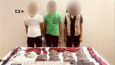 متلبسين بأدوات تجهيزه.. القصة الكاملة لضبط مصنع استروكس في مدينة السلام 