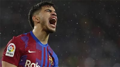 تقارير.. أنسو فاتى يدفع الزلزولى خارج برشلونة