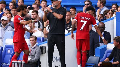 يورجن كلوب يتحدى رحيل صلاح إلى إتحاد جدة وناقد سعودي يكشف الحقيقة 