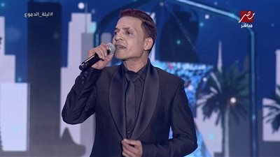 طارق الشيخ يفتتح فقرته في ليلة الدموع بـ 