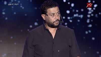 هيوزعوا عليكم مناديل ودواء ضغط.. محمد جمعة يصدم جمهور 