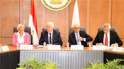 وزيرة البيئة تشارك في مسابقة أفضل جامعة صديقة للبيئة لعام 2023