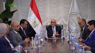 وزير التعليم يصدر مجموعة قرارات قبل الدراسة لتخفيف العبء على أولياء الأمور 